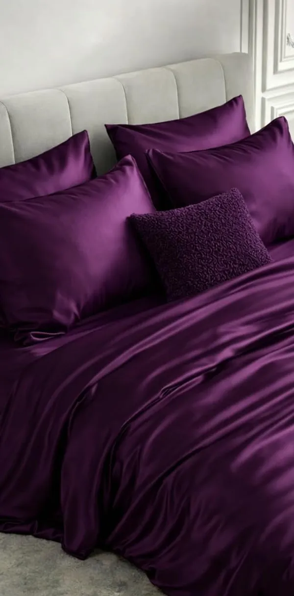 Bedsheet_Soft_And_Luxury_And_Comfortable_For_Any_One_Dark_Violet