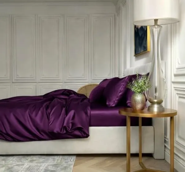 Bedsheet_Soft_And_Luxury_And_Comfortable_For_Any_One_Dark_Violet