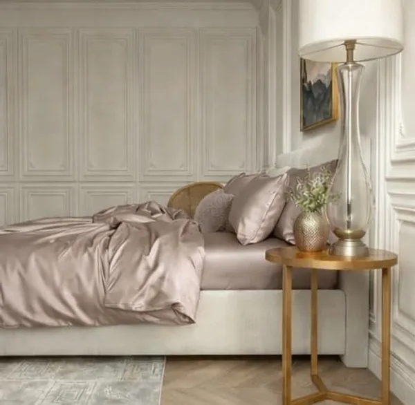 Bedsheet_Soft_And_Luxury_And_Comfortable_For_Any_One_Taupe