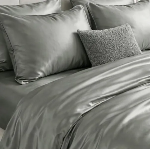 Bedsheet_Soft_And_Luxury_And_Comfortable_For_Any_One_Sage_Grey