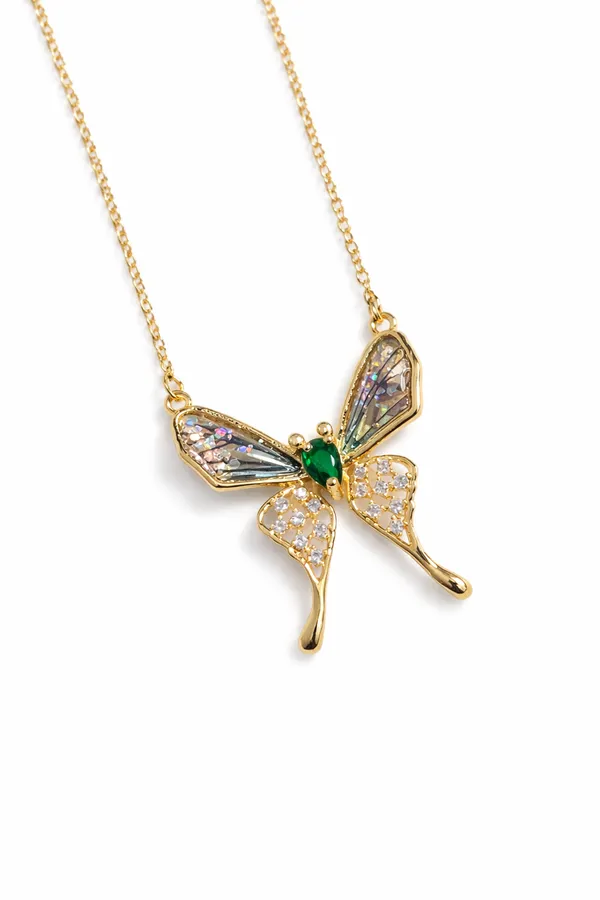 Gold_Plated_Premium_Glass_Crystals_Pendant_Necklace_For_Women