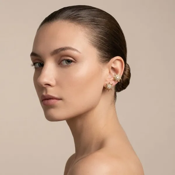 Gold_Plated_Premium_Glass_Crystals_Ear_Cuff_For_Women