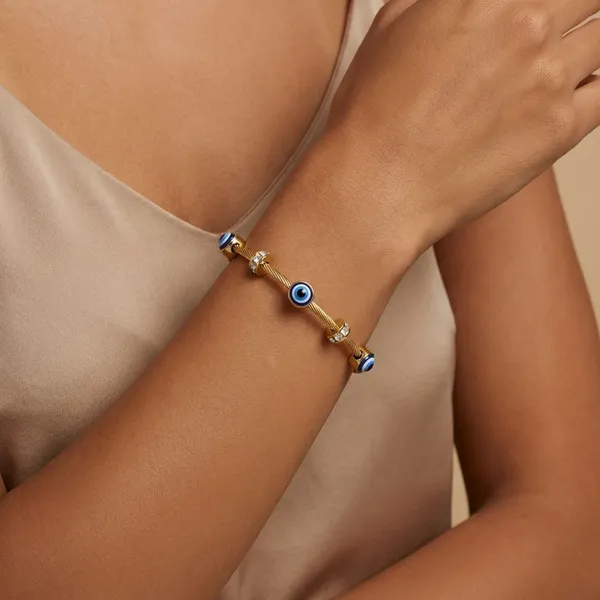 Gold_Plated_Premium_Glass_Crystals_Bracelet_For_Women