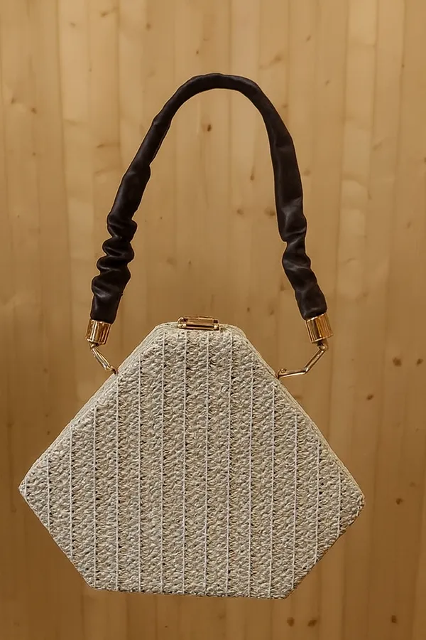 Brown_Hexa_Luxe_Golden_Chain_Purse_For_Women