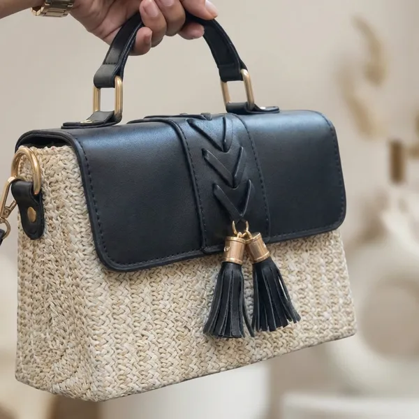 Noir_Weave_Luxe_Handbag_Black