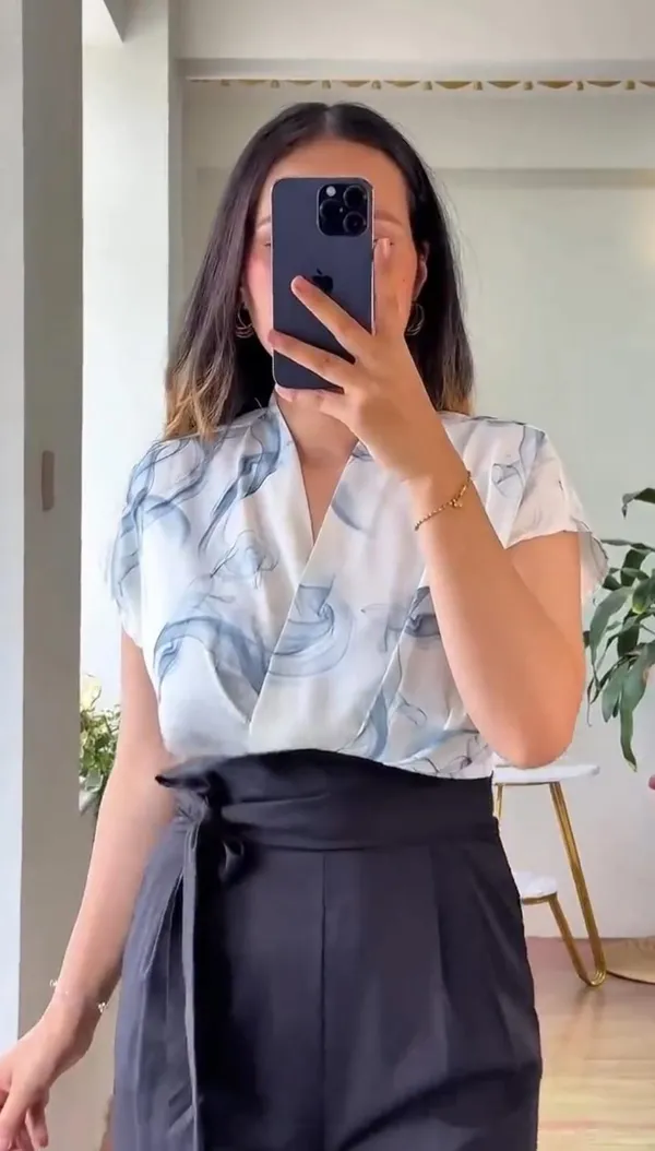 Blue_Luxury_Acrylic_Jumpsuit_For_Women