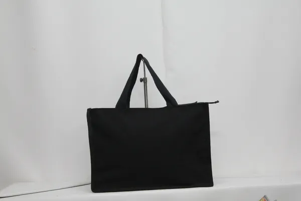 Black_Canvas_Hand_Bag_for_Men_&_Women