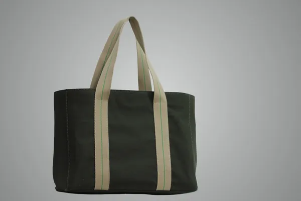 Green_Canvas_Hand_Bag_for_Men_&_Women