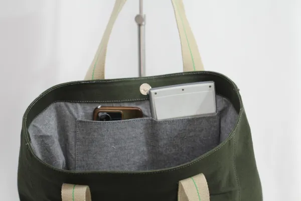 Green_Canvas_Hand_Bag_for_Men_&_Women