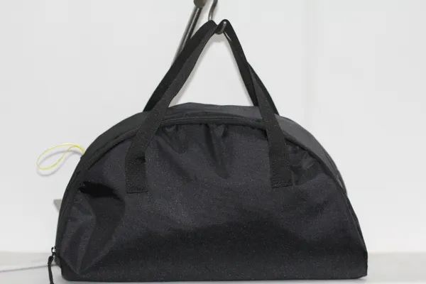 Black_Nylon_Bag_for_Men_&_Women
