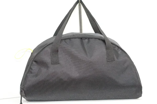 Black_Nylon_Bag_for_Men_&_Women