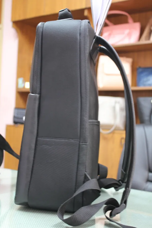 Black_Nylon_Back_Pack_for_Men_&_Women