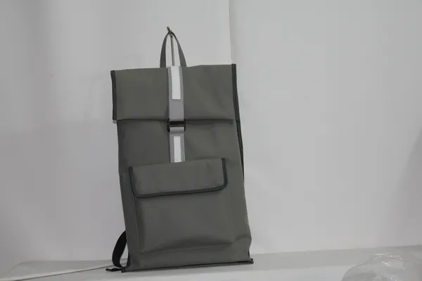 Grey_Canvas_Back_Pack_for_Men_&_Women