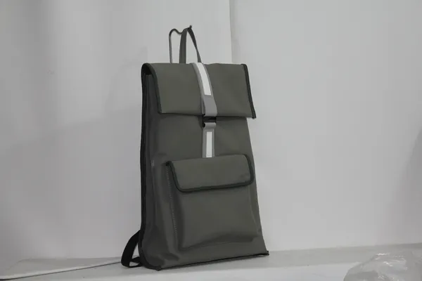 Grey_Canvas_Back_Pack_for_Men_&_Women