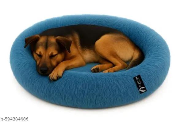 Oval_Shaped_Faux_Fur_Pet_Bed_For_Dogs_Kittens_L_Blue