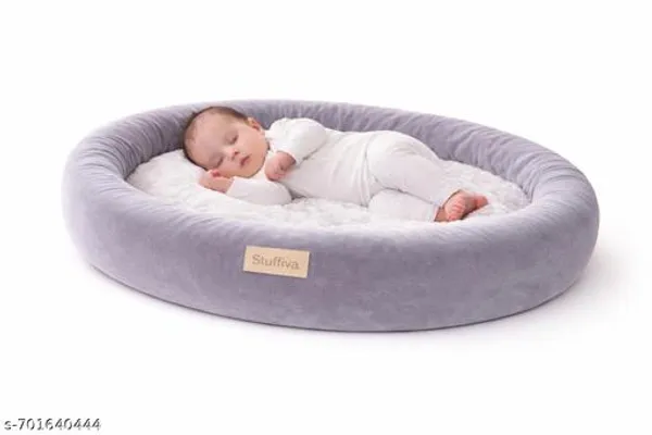 Stuffiva_Premium_Baby_Sleeping_Bed_Of_Velvet