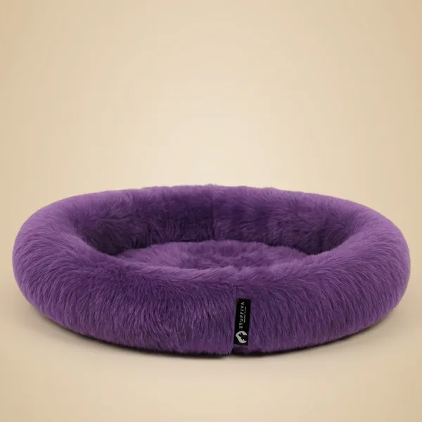 Oval_Shaped_Faux_Fur_Pet_Bed_For_Dogs_Kittens_M_Purple