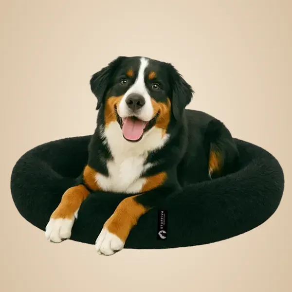 Oval_Shaped_Faux_Fur_Pet_Bed_For_Dogs_Kittens_M_Black