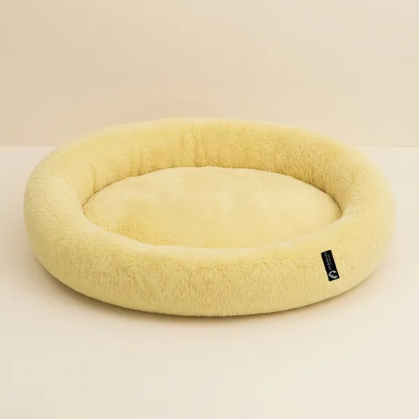Oval_Shaped_Faux_Fur_Pet_Bed_For_Dogs_Kittens_Xl_Yellow