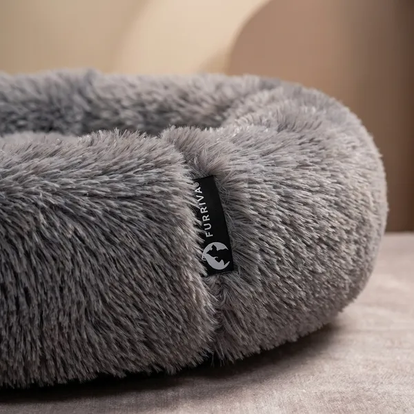 Oval_Shaped_Faux_Fur_Pet_Bed_For_Dogs_Kittens_L_Grey