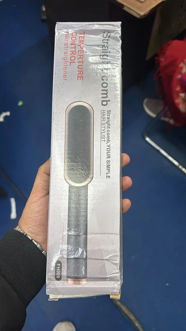 White_Hair_Straightener_Comb