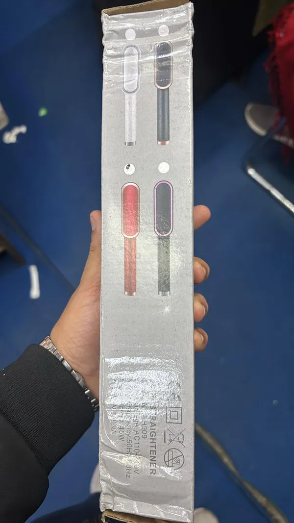 White_Hair_Straightener_Comb