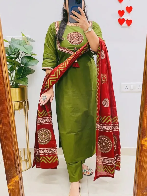 Green_Pure_Cotton_Embroidery_Green_Kurta_With_Pant_And_Dupatta_For_Women