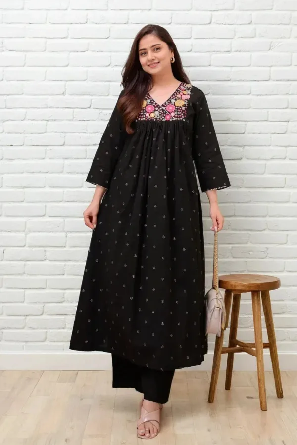 Black_Floral_Embroidered_Angrakha_Kurta_With_Palazzo_For_Women