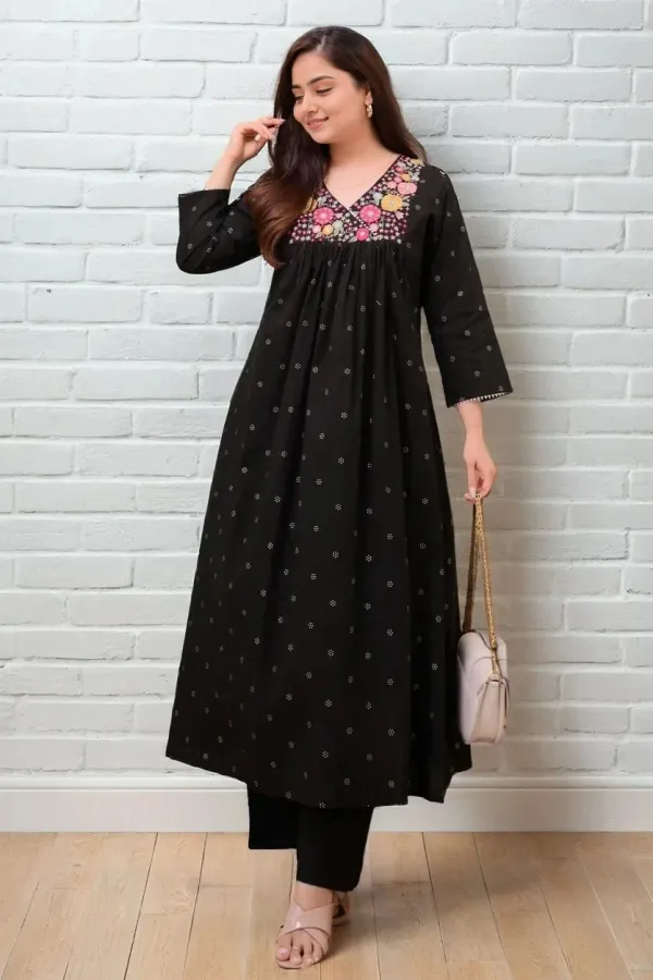 Black_Floral_Embroidered_Angrakha_Kurta_With_Palazzo_For_Women