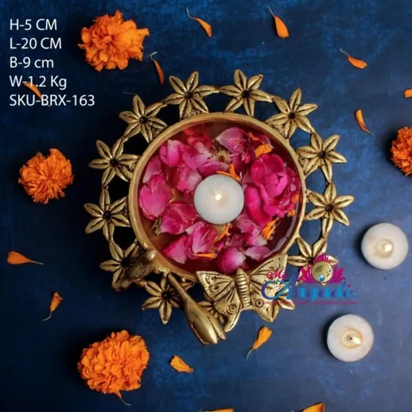 Gold_Brass_Urli_Bowl_With_Peacock_Design_And_Floating_Diya