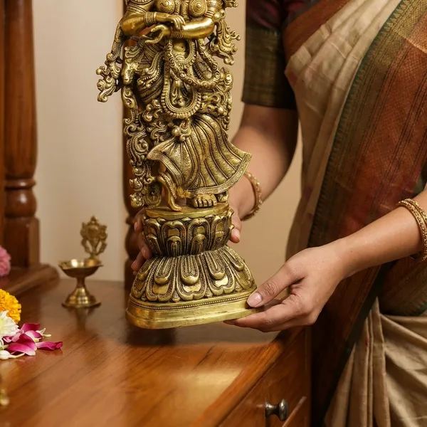 Gold_Brass_Goddess_Figurine_For_Home_Decor,_Spiritual_Decor,_Gifting