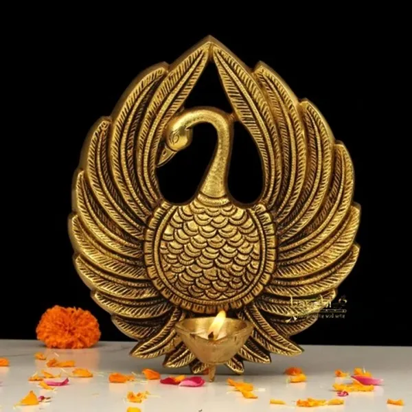 Gold_Brass_Traditional_Indian_Decorative_Peacock_Oil_Lamp_Diya_With_Candle_Holder