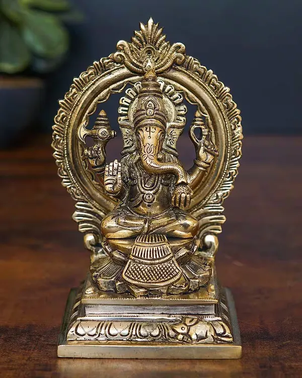 Gold_Brass_Ganesha_Idol_For_Home_Temple,_Office_Decor,_Gifting