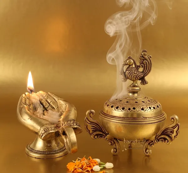 Golden_Brass_Praying_Hands_Candle_Holder_And_Incense_Burner_Pack_Of_2