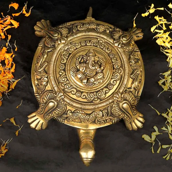 Gold_Brass_Spiritual_Showpiece_For_Home_Decor,_Vastu_Decor,_Office_Desk