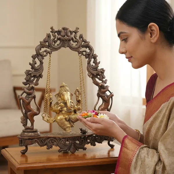 Gold_Brass_Ganesha_Showpiece_For_Home_Decor,_Temple_Decor,_Gifting