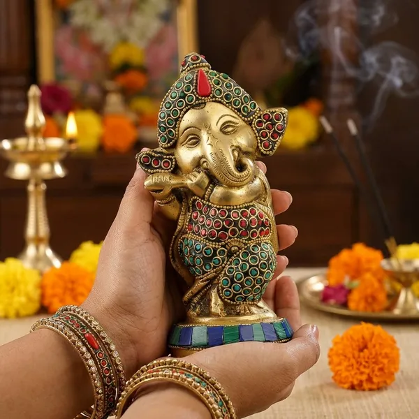 Gold_Brass_Tree_Of_Life_Decorative_Diya_Stand_With_Oil_Lamp_And_Ganesh_Idol_Pack_Of_2