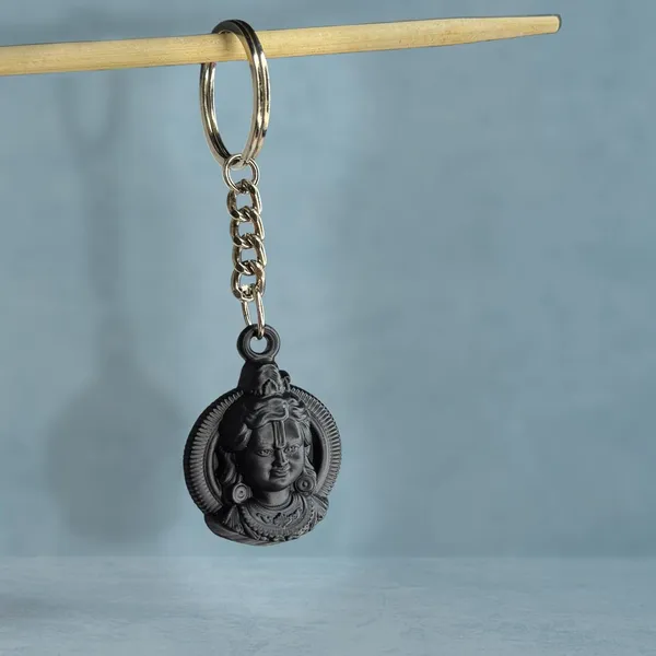 Ram_Lalla_Ayodhya_Keychain_Exquisite_Hindu_God_Keyring_For_Car_And_Bike
