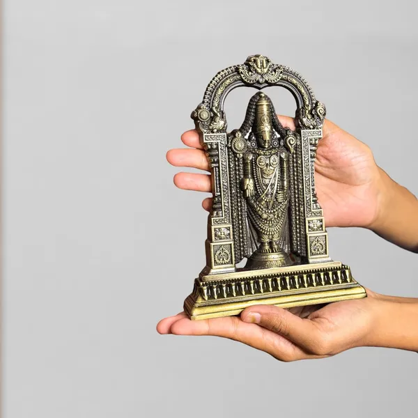 Premium_Metal_Finish_Tirupati_Balaji_Idol_|_Lord_Venkateswara_Murti_For_Home_Temple_7_Inch