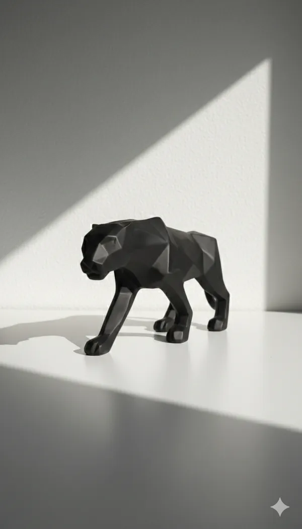 Modern_Geometric_Panther_Figurine