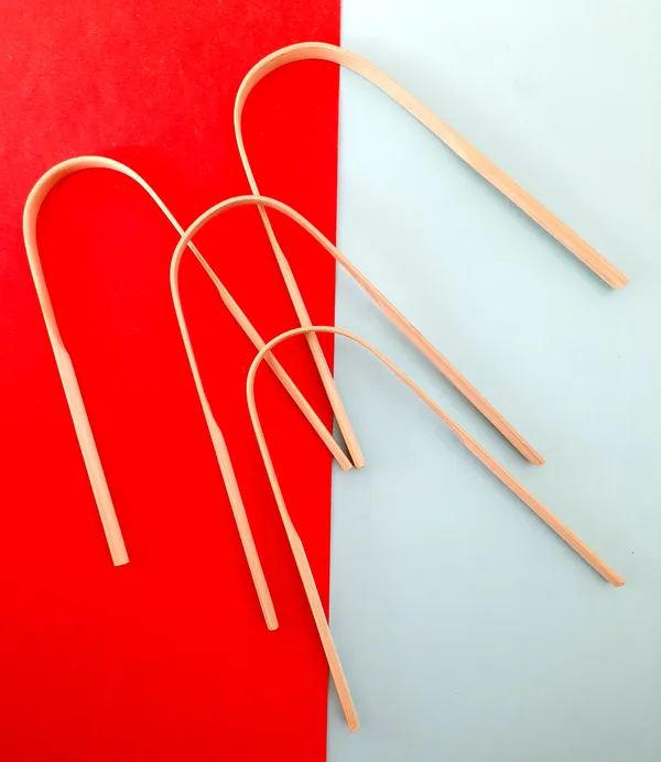 Bamboo_Tongue_Cleaner_For_Oral_Care