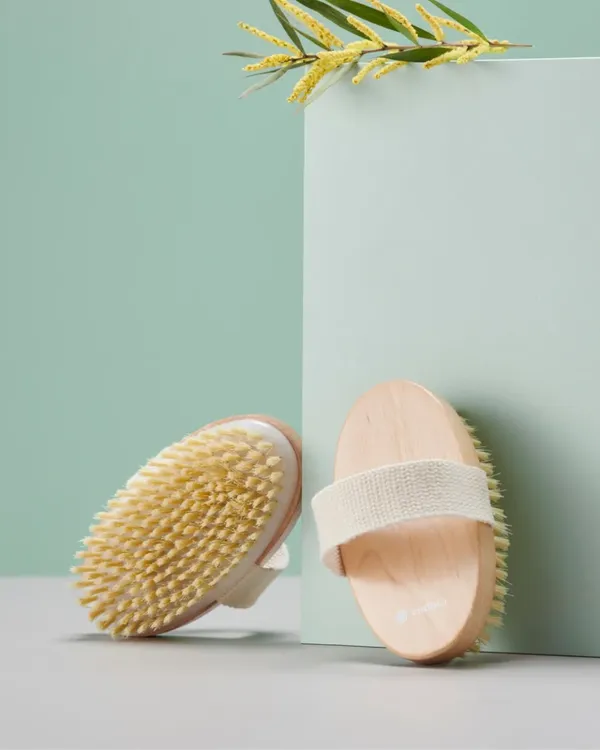 Wooden_Natural_Body_Brush_For_Body_Care
