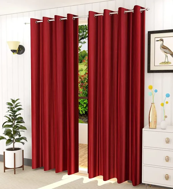 Maroon_Polyester_Plain_Curtain_For_Living_&_Bed_Room_(Pack_of_2)