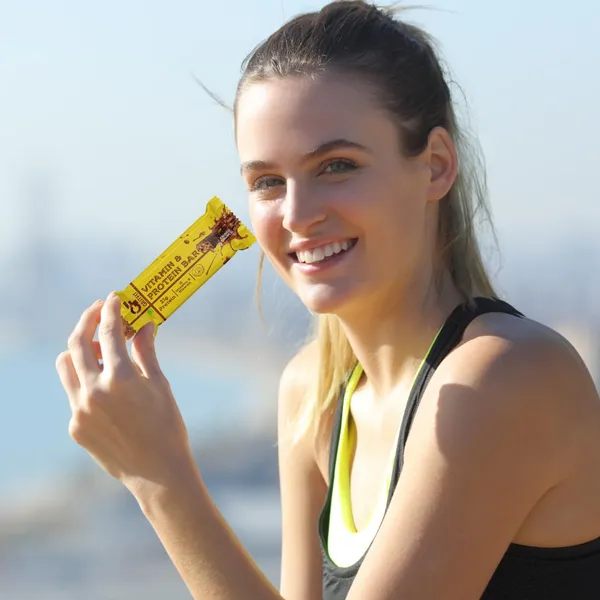 GRITFIT_Choco_Crunch_Protein_Bar_[Pack_of_6]_–_21g_Protein,_15_Vitamins_&_Minerals,_100%_Veg,_No_Preservatives,_No_Cholesterol_or_Trans_Fats,_60g_Each_–_Energy_&_Immunity_Boosting_Sports_Nutrition