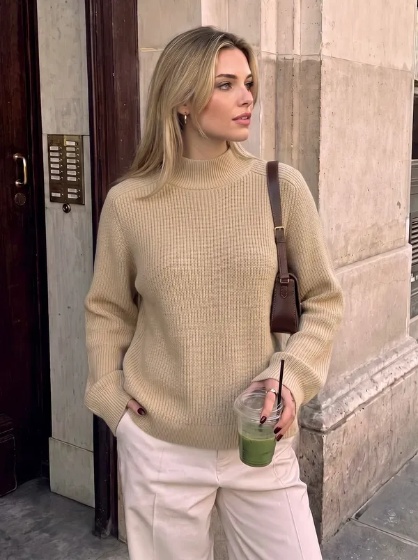 High_Neck_Pullover_-_Beige