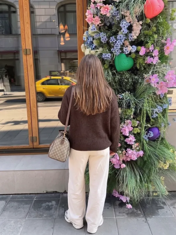 Soft_Wool_Pullover_-_Brown
