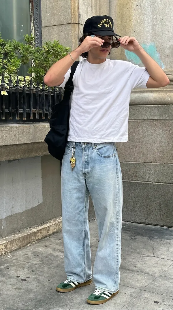 White_Solid_Round_Neck_T-Shirt