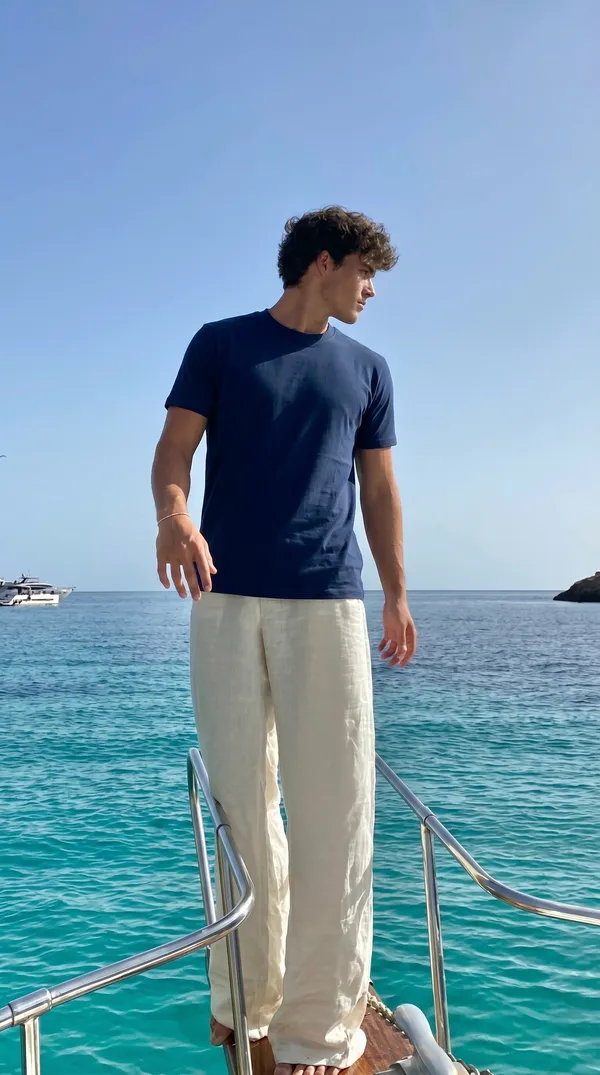 Navy_Blue_Solid_Round_Neck_T-Shirt