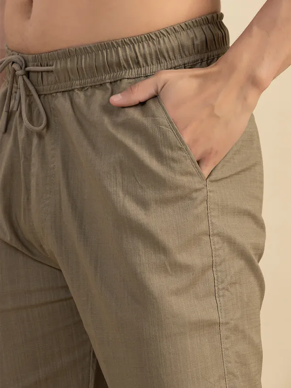 Pistachio_Linen_TrackPants