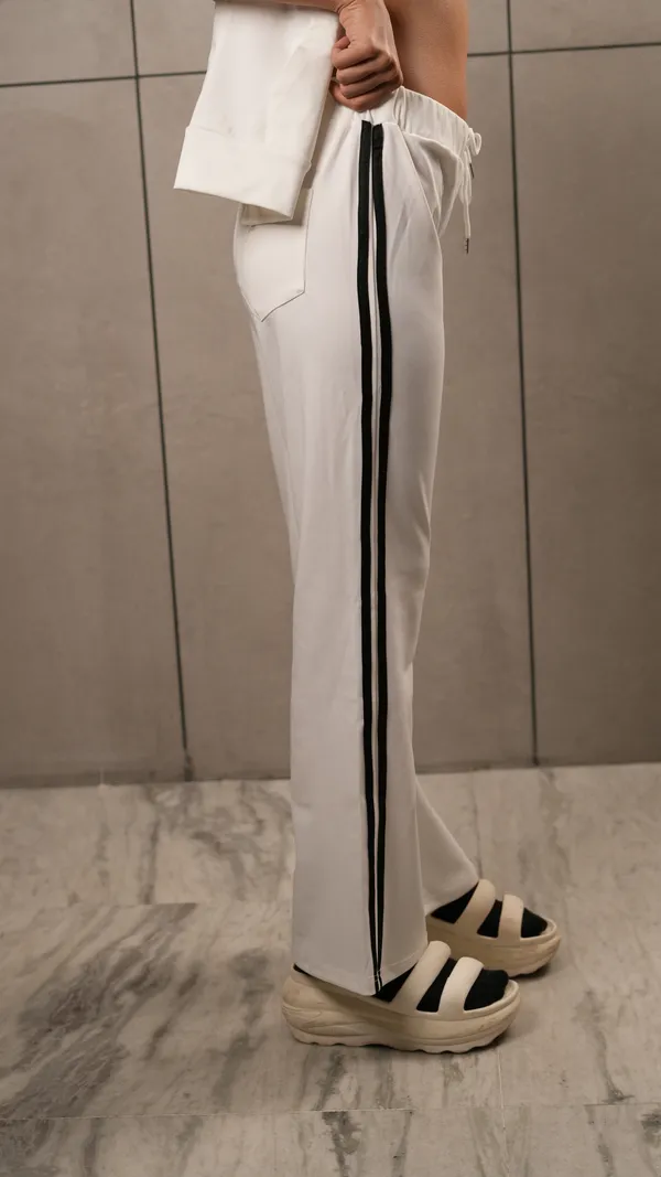 White_Polyester_Blend_Track_Pants_Joggers_And_Track_Suit_For_Women